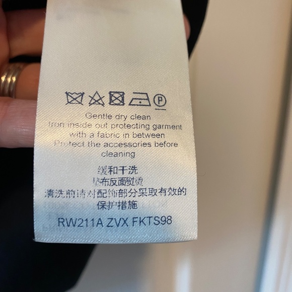 Louis Vuitton Monogram Front T-Shirt - Picture 5 of 7